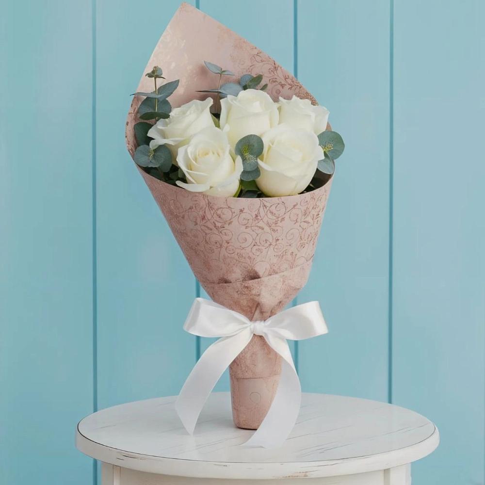 Букет цветов из: Розы в Каменке Воронежской области