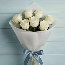 Букет 7 Белых роз Эдлесс Лав в Каменке Воронежской области
