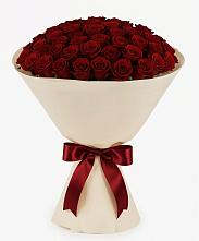 Букет 101 Бордовая роза Блэк Бакарра в Каменке Воронежской области