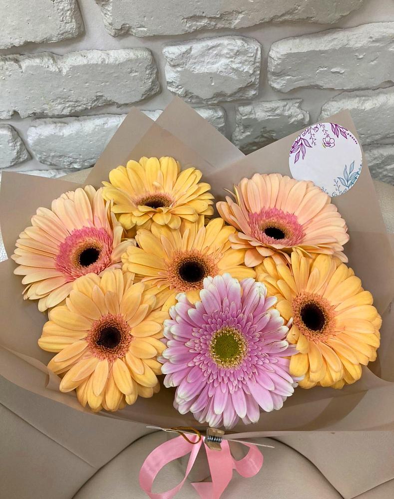 Букет цветов из: Герберы в Каменке Воронежской области