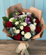 Букет цветов из:  Розы и Альстромерии в Каменке Воронежской области