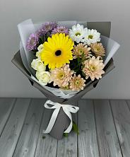 Букет цветов из:  Розы, Герберы и Хризантемы в Каменке Воронежской области