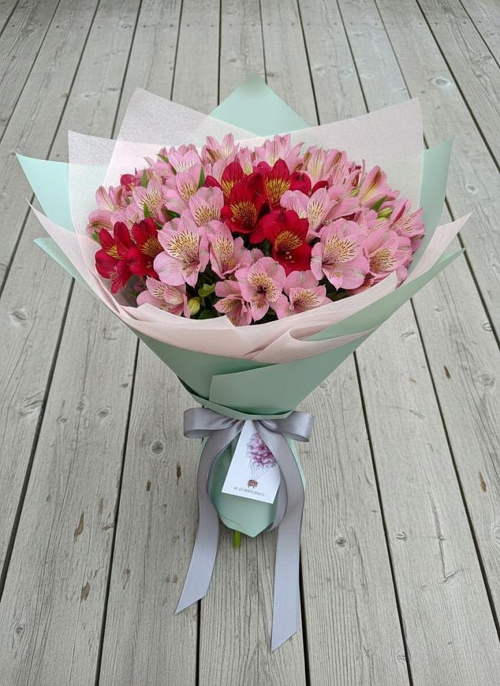 Букет цветов из: Альстромерии в Каменке Воронежской области