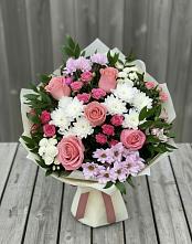 Букет цветов из:  Альстромерии, Гвоздики, Розы и Хризантемы в Каменке Воронежской области