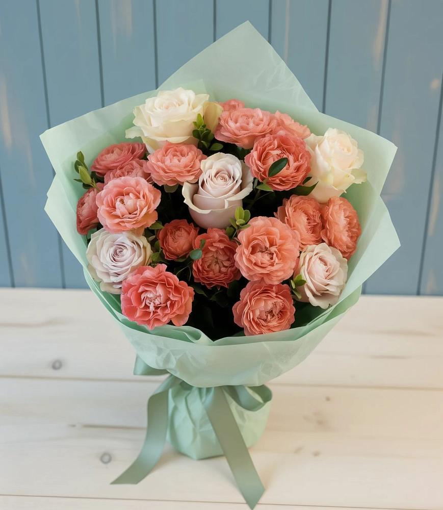 Букет цветов из: Розы в Каменке Воронежской области