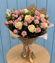 Букет цветов из:  Розы в Каменке Воронежской области