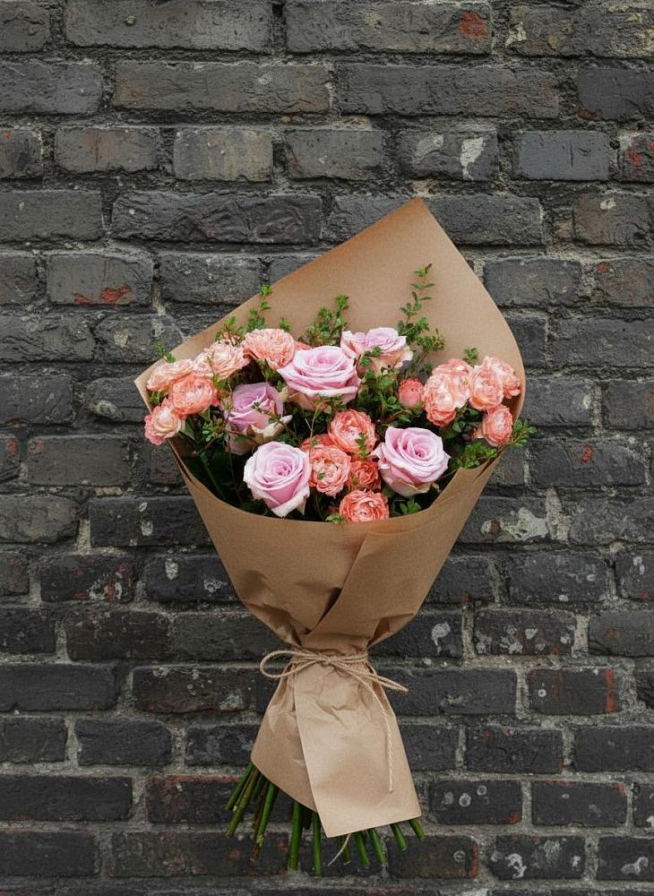 Букет цветов из: Розы в Каменке Воронежской области