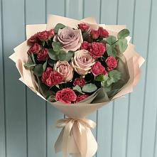 Букет цветов из:  Гвоздики и Розы в Каменке Воронежской области